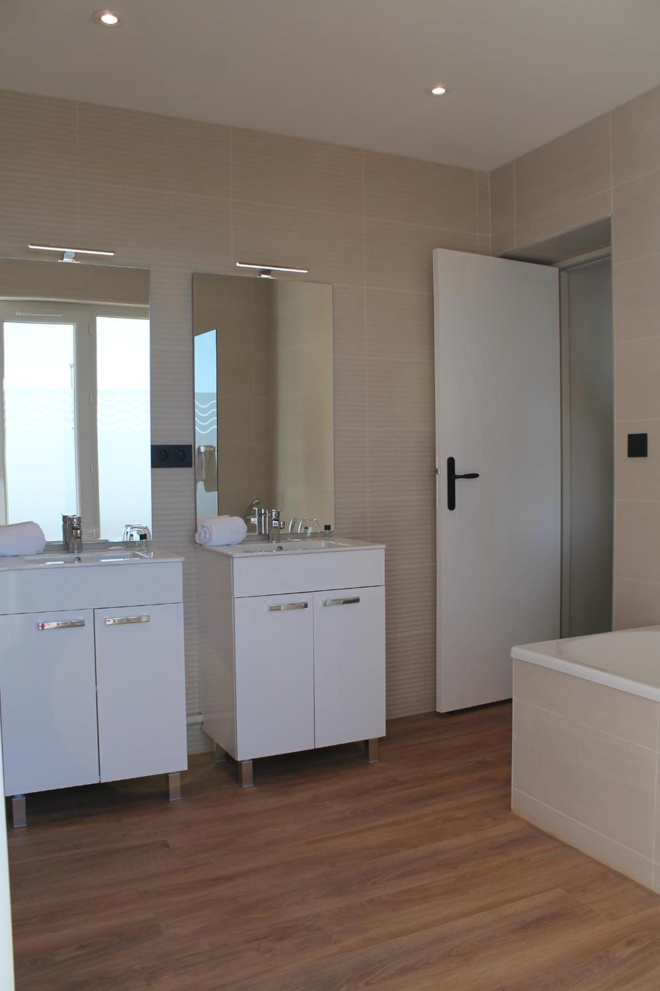 L'Huitriere Hotel Quiberville Bagian luar foto